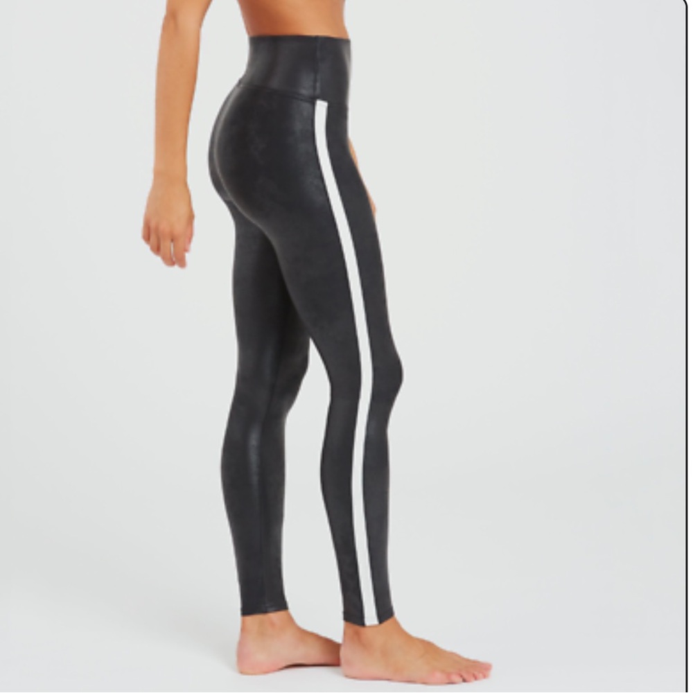 SPANX Faux Leather Black/White Track Leggings Size M